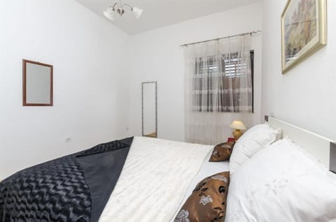 Apartment Zvone - Unit 373661-13