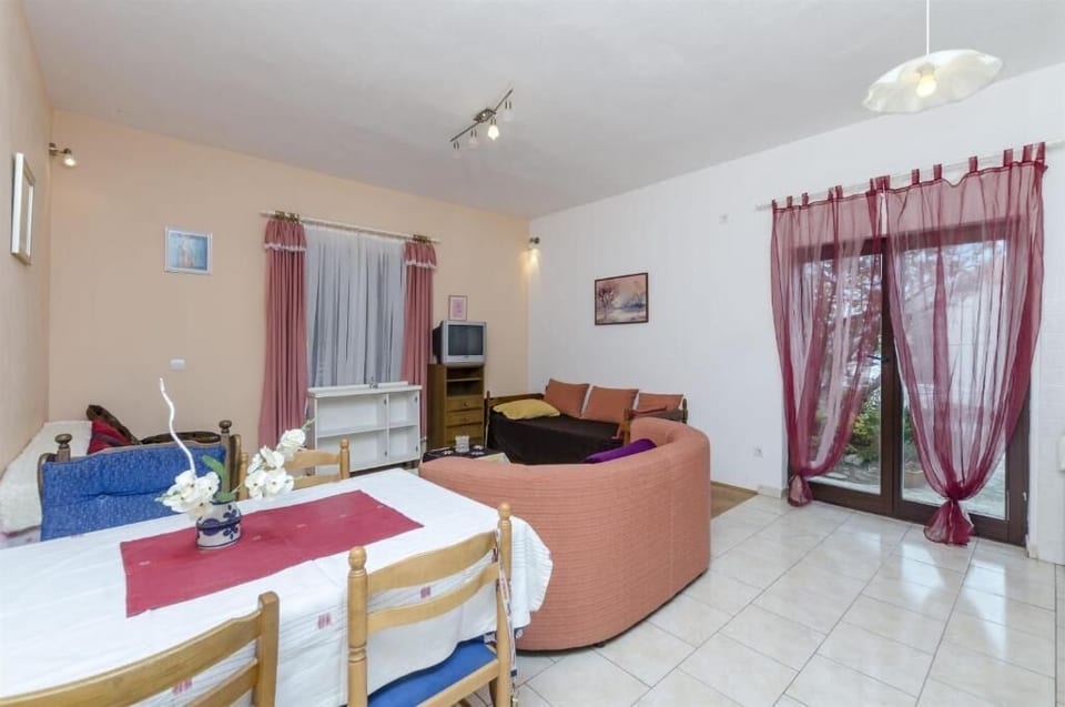 Apartment Zvone - Unit 373661-13