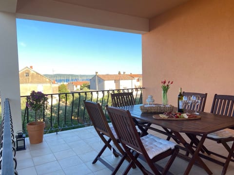 Apartment Renci - Unit 373672-13