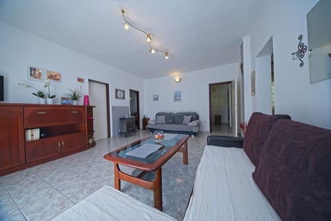 Apartment Pavlo - Unit 373734-13