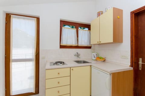 Apartment Bosiljka - Unit 375368-13