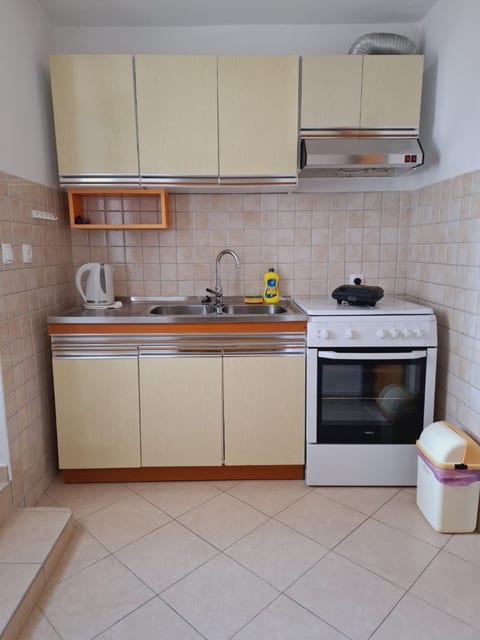 Apartments Mario - Unit 373780-13