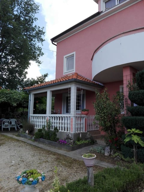Apartments Jozefina - Unit 373785-13