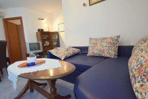 Apartments Jozefina - Unit 373785-13