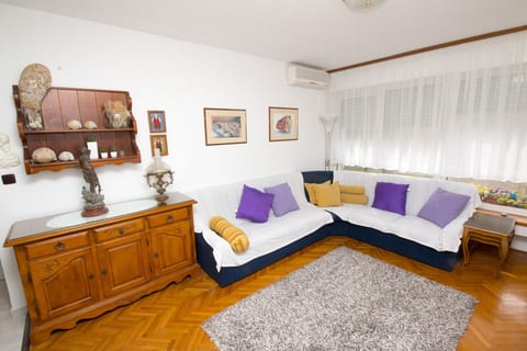 Apartment Jerko - Unit 373792-13