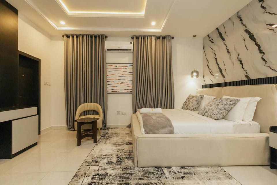 Your perfect, cozy bedroom getaway offers affordability, modern amenities, and elegant charm.