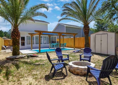 6min to the Beach, Dogs Fenced Yard, Paddle Board