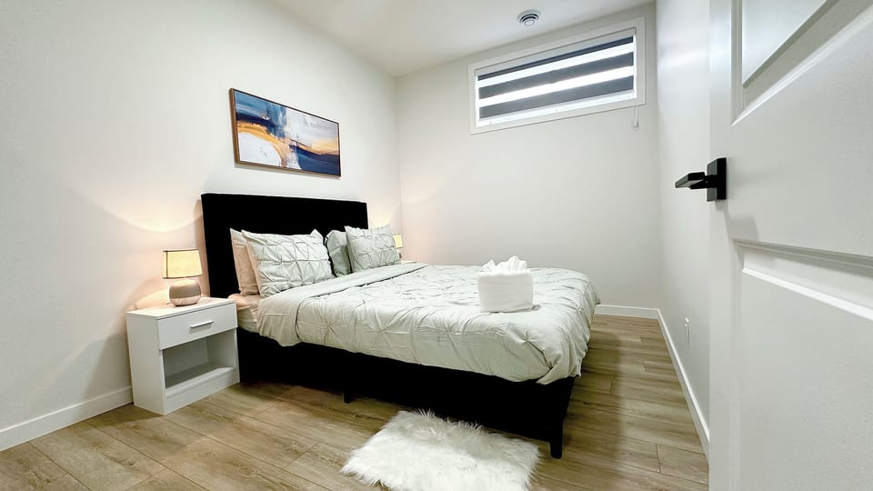 Nouvelle suite de luxe 2 chambres - Airdrie