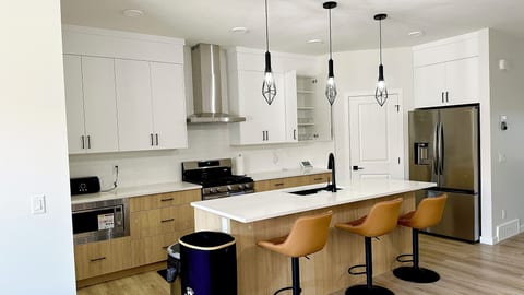 Banff Access, Netflix, Xbox, and WiFi for 10 guest