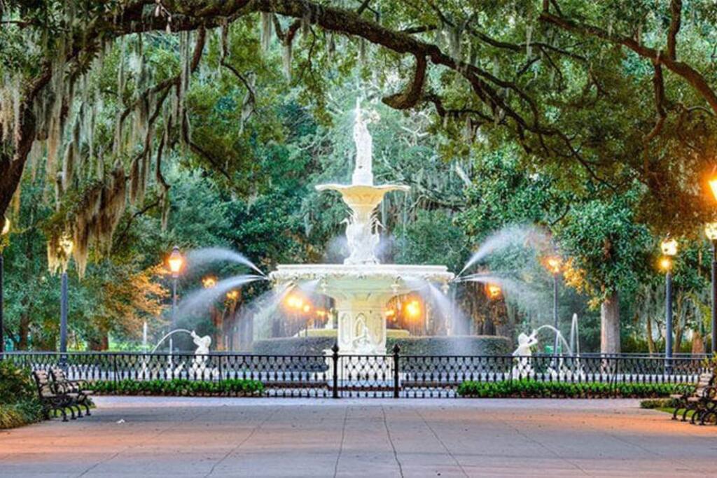 The famous Forsyth Fountain just a block away