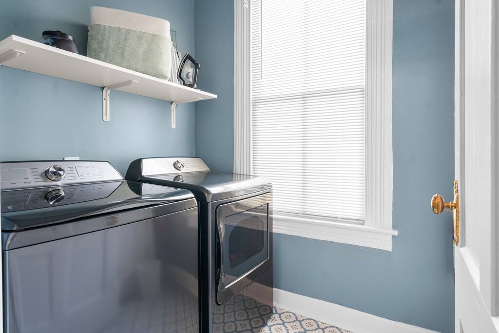 2nd floor full size laundry