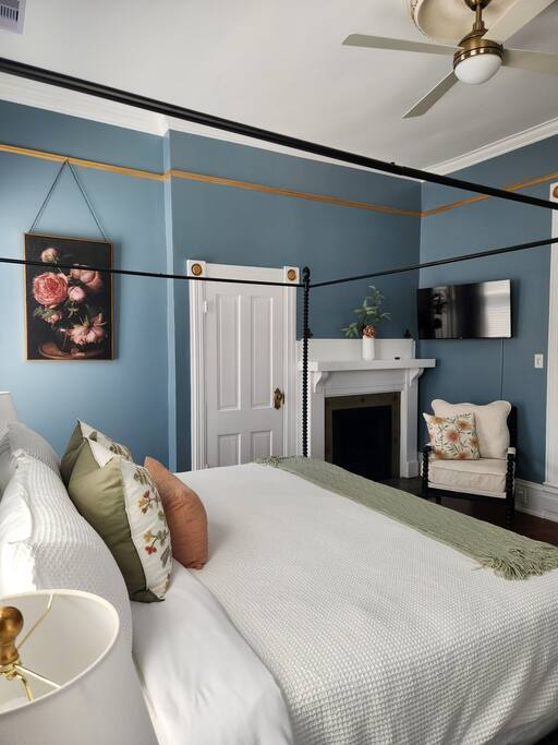 Primary room closet and seating area