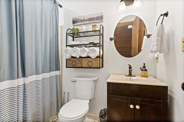 Cozy cabin, Fire Pit, BBQ Grill, Close to Helen - Sautee Nacoochee