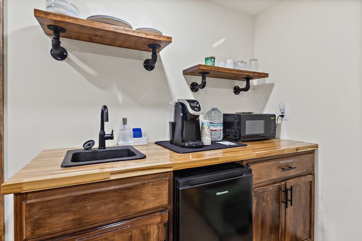 Cozy cabin, Fire Pit, BBQ Grill, Close to Helen - Sautee Nacoochee