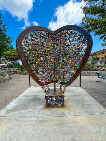 Cozy cabin, Fire Pit, BBQ Grill, Close to Helen - Sautee Nacoochee