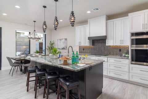 FREE Water Park Access ($300 Value) | Sleeps 14