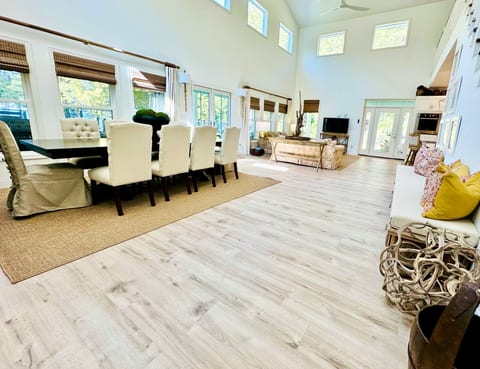 New Bayfront Home In Northern Sturgeon Bay