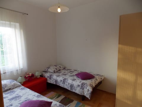 House Andro - Unit 373825-13