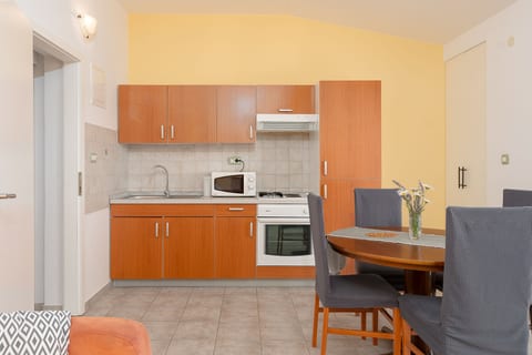 Apartments Marietta - Unit 373828-13