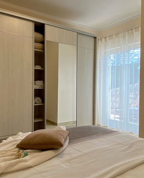 Apartment Ante - Unit 373837-13