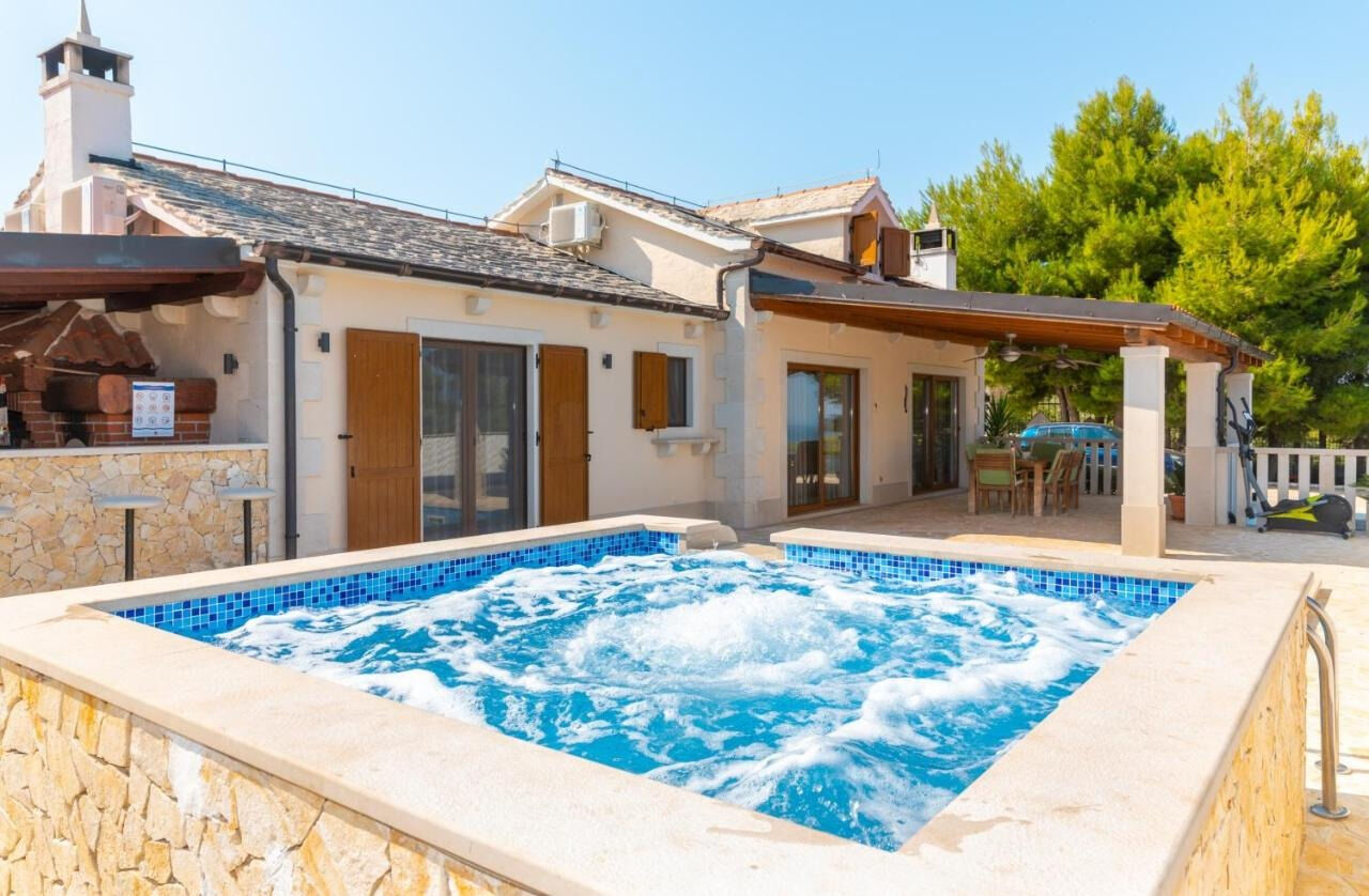 House Kristiana - Unit 373858-13