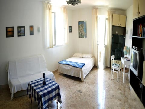 Apartment Jak - Unit 373861-13