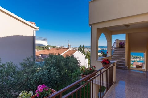 Apartment Marijan - Unit 373888-13