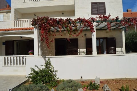 Apartments Frama - Unit 373921-13