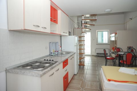 Apartments Brano - Unit 373972-13