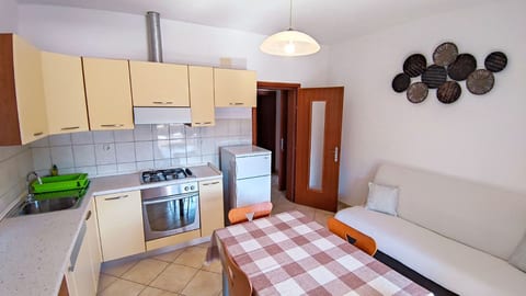 Apartment Leana - Unit 373997-13