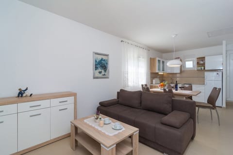 House Slobodna - Unit 374006-13