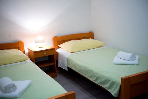 Apartments and Rooms Robi - Unit 374018-13
