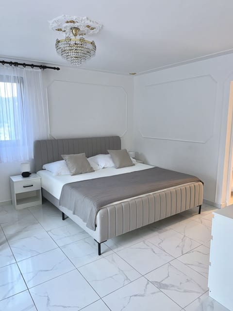Apartments and Room Villa Makaj - Unit 374027-13