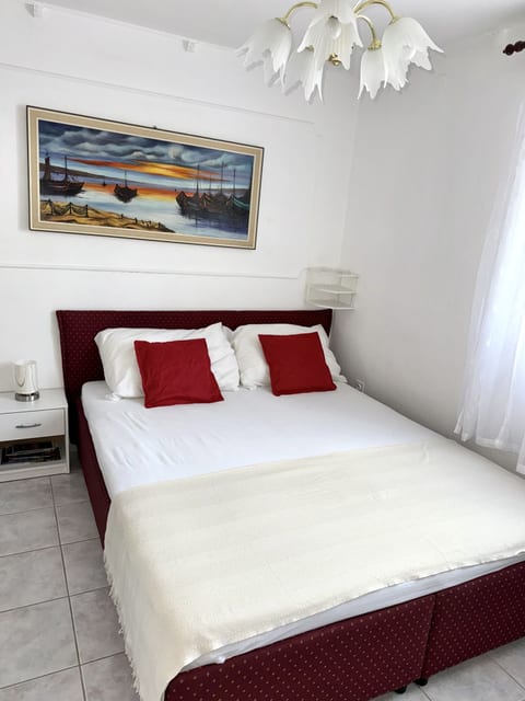 Apartments and Room Villa Makaj - Unit 374029-13