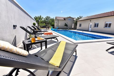 Apartment Gordana Mar - Unit 374044-13