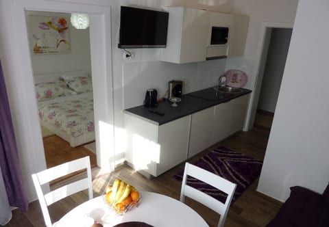 Apartments Sunny by the Sea - Unit 374063-13