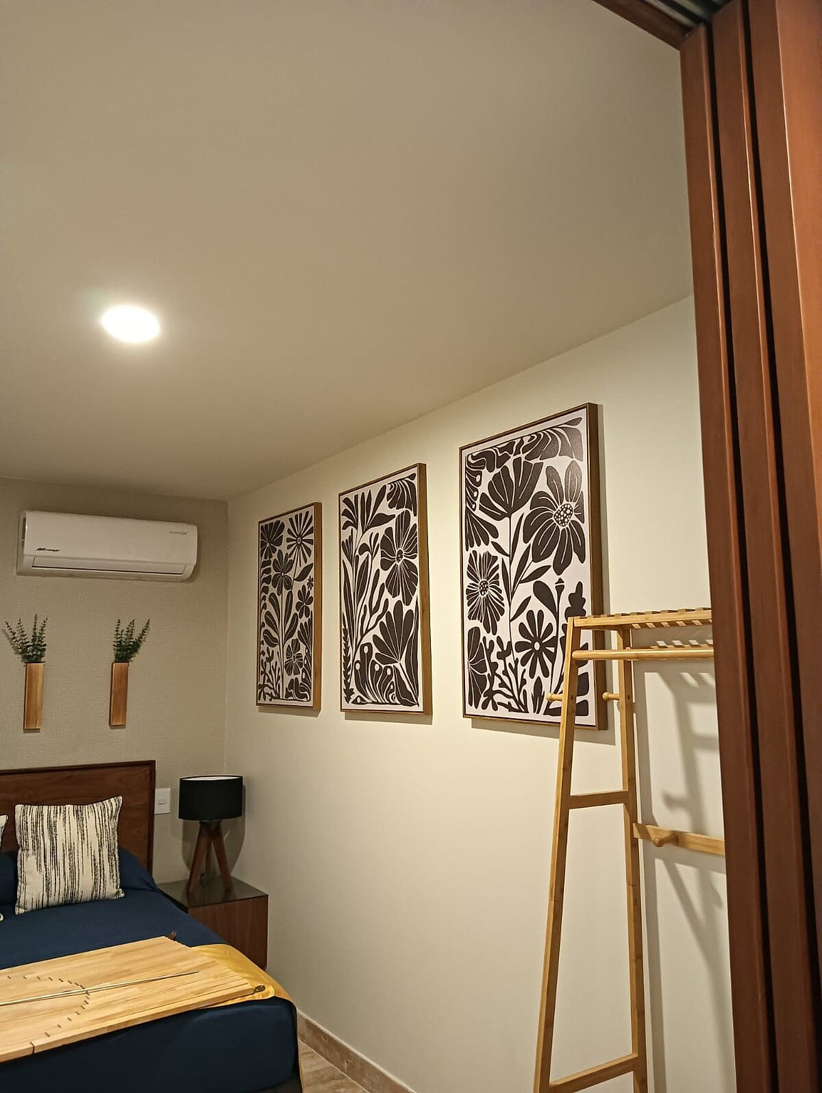 Playacar Luxury Condo | Pools, Gym, Walk to Beach image 38