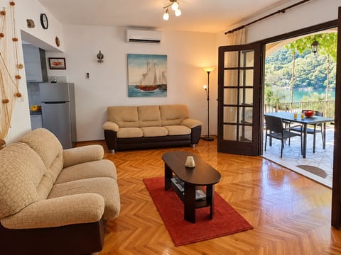 Apartment Marin - Unit 374078-13