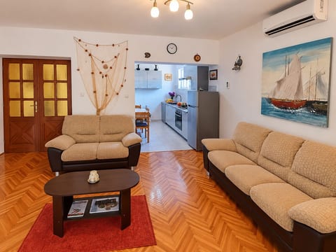 Apartment Marin - Unit 374078-13