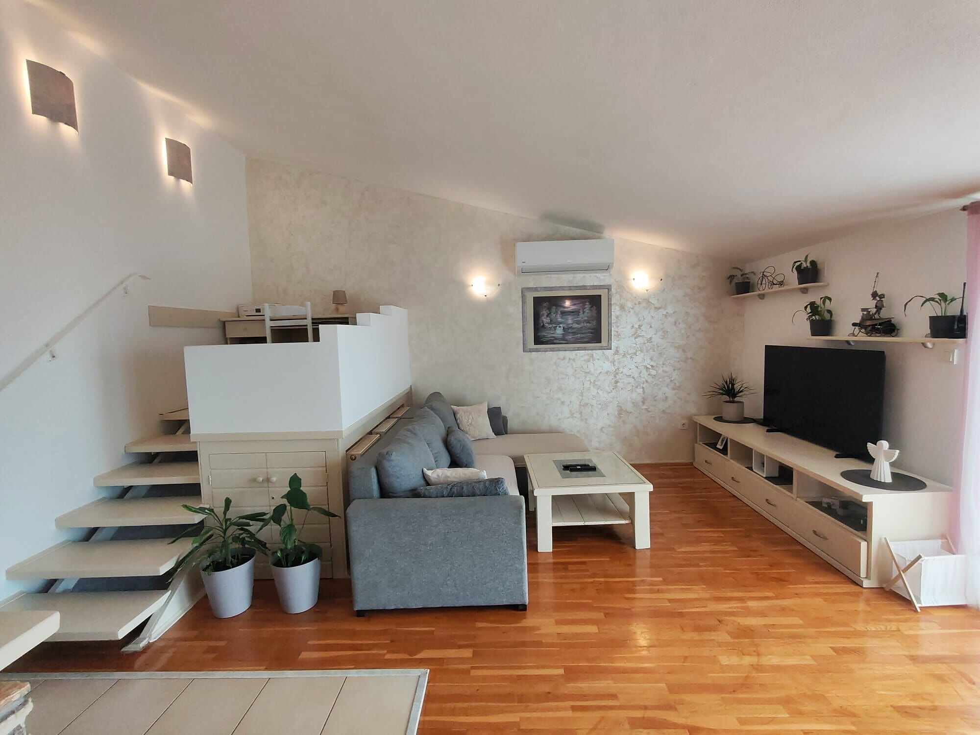 Apartment Damir - Unit 374085-13