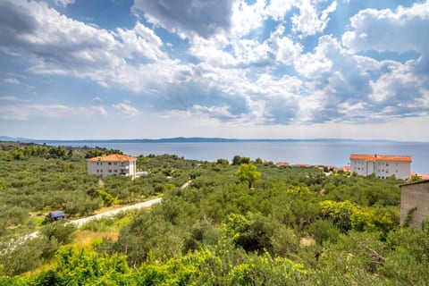 Apartment Damir - Unit 374085-13