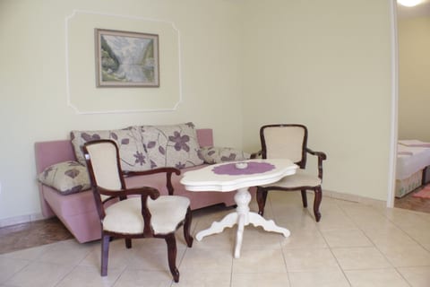 Apartments Marin - Unit 374117-13