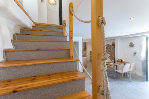 House Stone - Unit 374125-13