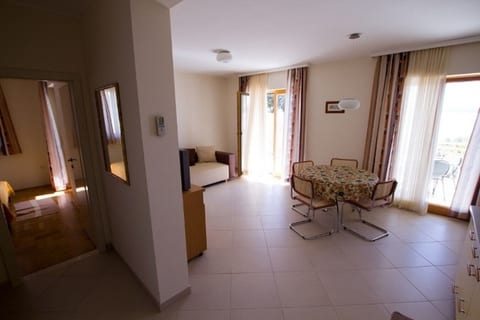 Apartments Lada - Unit 374141-13