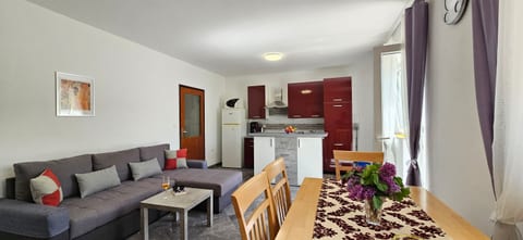 Apartment Nika - Unit 374164-13