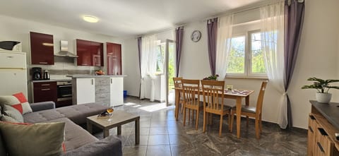Apartment Nika - Unit 374164-13