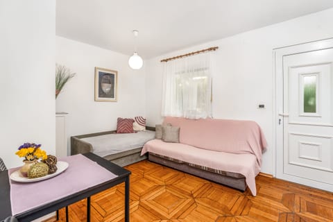 Apartments Rising Sun - Unit 374165-13