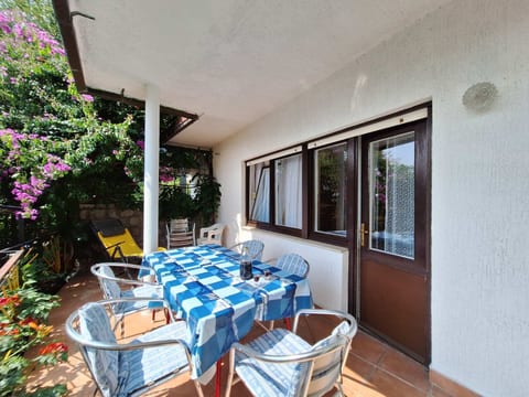 Apartment Ivy - Unit 374171-13