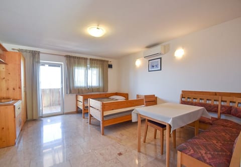Apartments Jaklin - Unit 374174-13