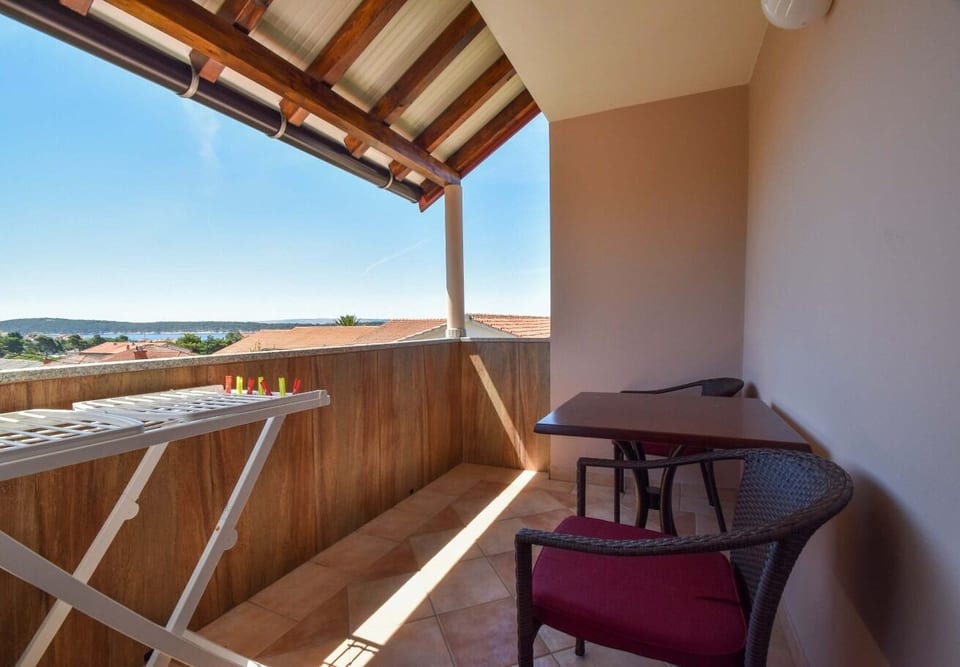 Apartments Jaklin - Unit 374175-13